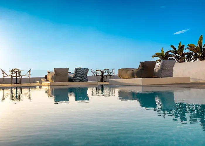 Amity Suites - Adults Only